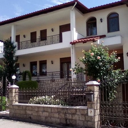 Hotel Archontiko Dimitra Vergina Luaran gambar