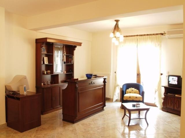 Hotel Archontiko Dimitra Vergina Luaran gambar